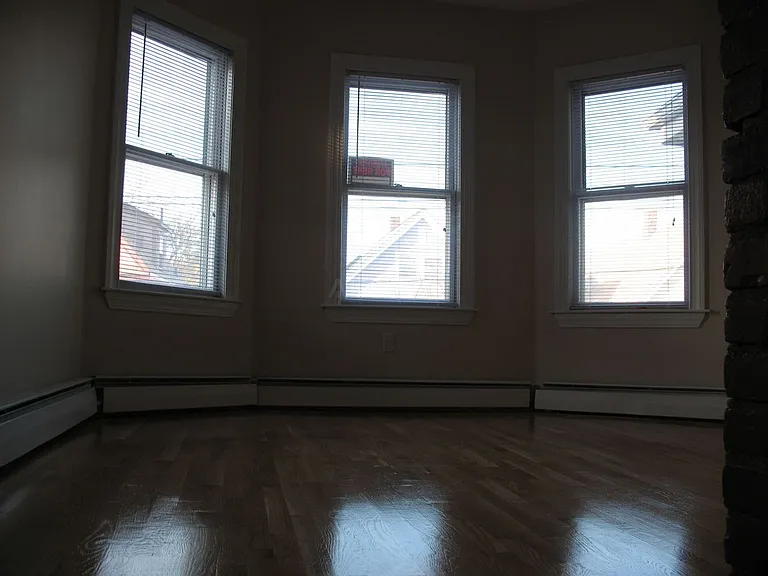 66 Morton Ave #2 — Photo 6