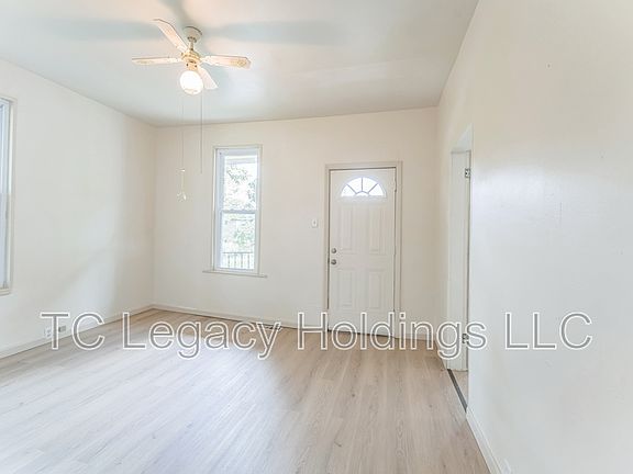 5th image of 907 Floral Ave
