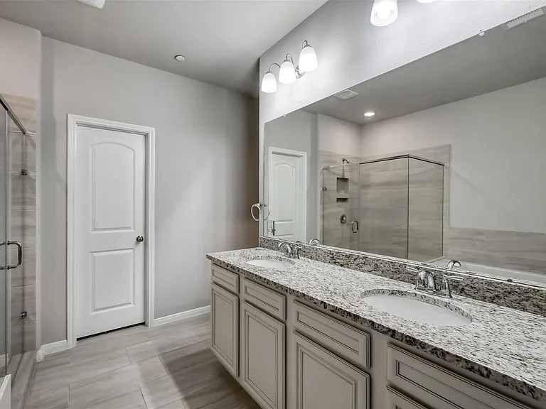 15331 Westland Gate Dr — Photo 21