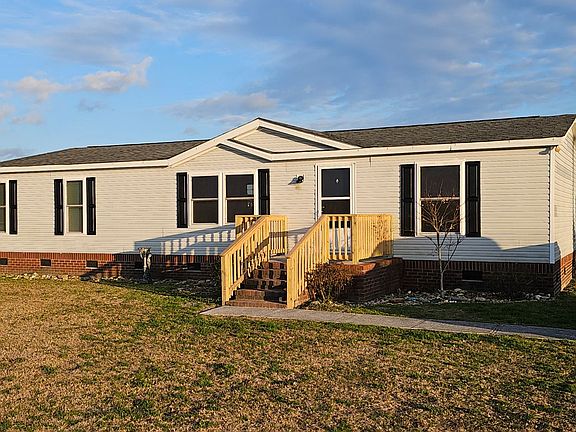 2nd image of 114 Pittman Rd