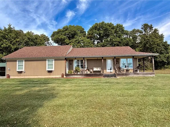 34800 E 179th St, Pleasant Hill, MO 64080