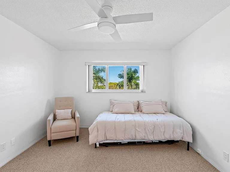 581 Blue Heron Dr #317-B — Photo 20