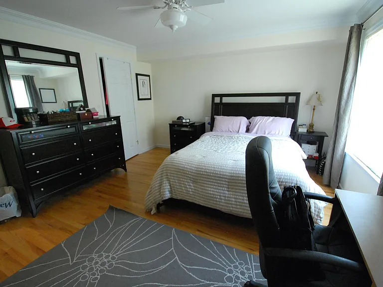 218 Main St #102 — Photo 5