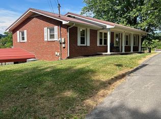 18451 Benhams Rd, Bristol, VA 24202