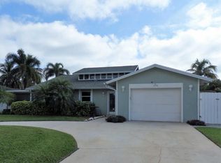 170 Sandpiper Ave, Royal Palm Beach, FL 33411