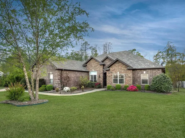 127 Sierra Valley Loop, Maumelle, AR 72113