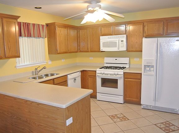 2nd image of 6872 Chesapeake Ct #6872