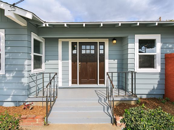 4th image of 11911 Hewes St
