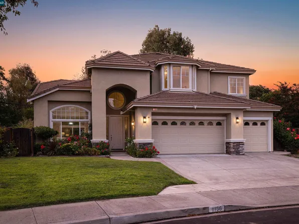 1166 Briarwood Way, Walnut Creek, CA 94597