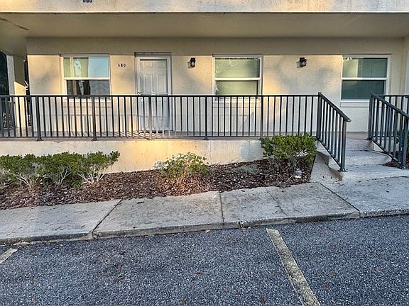 4th image of 680 W Osceola St