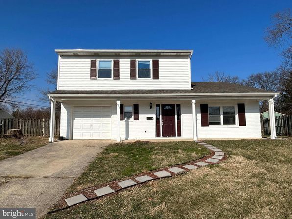 7 Elk Ln
