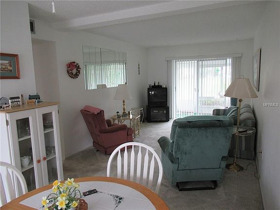 3rd image of 5887 Garden Ln #H3