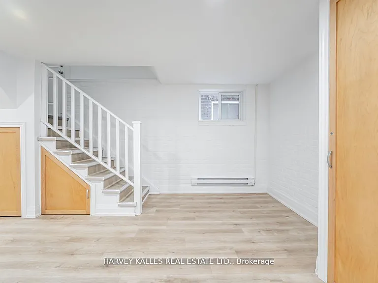 44 Browning Ave #BASEMENT — Photo 3