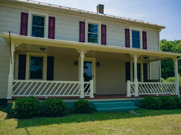 1512 Little River Rd, Goshen, VA 24439