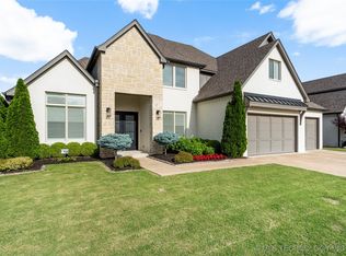 10010 S Hudson Pl, Tulsa, OK 74137