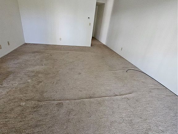 5th image of 13212 La Jolla Cir Unit F