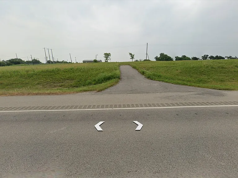 16891 US Highway 82 E — Photo 3