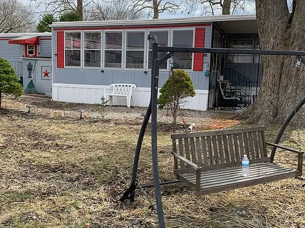 1 Ems #B37-46, Warsaw, IN 46582