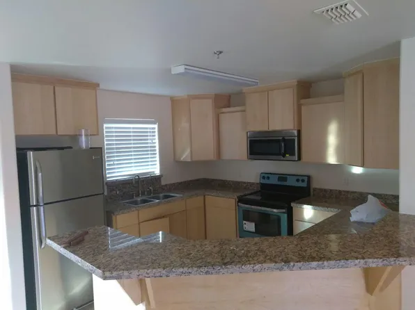 1402 W Carmen Ave #4, Edinburg, TX 78541