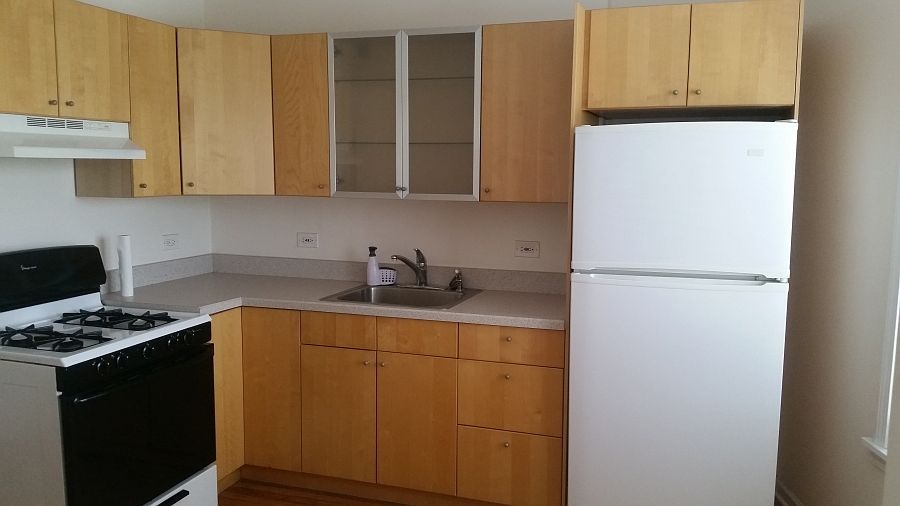 1st image of 15 E Park Blvd APT A