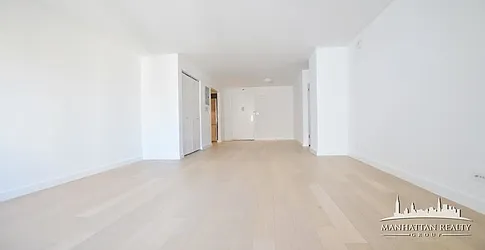 Rented by Manhattan Realty Group