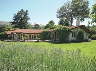 16 Meadow Pl, Carmel Valley, CA 93924