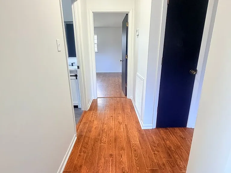 11622 S Williamsburg Dr — Photo 9