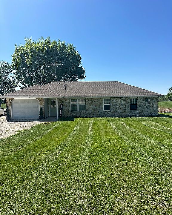 1st image of 85 Frank Rd