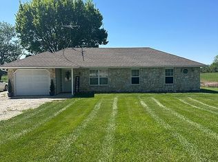 85 Frank Rd, Eldon, MO 65026