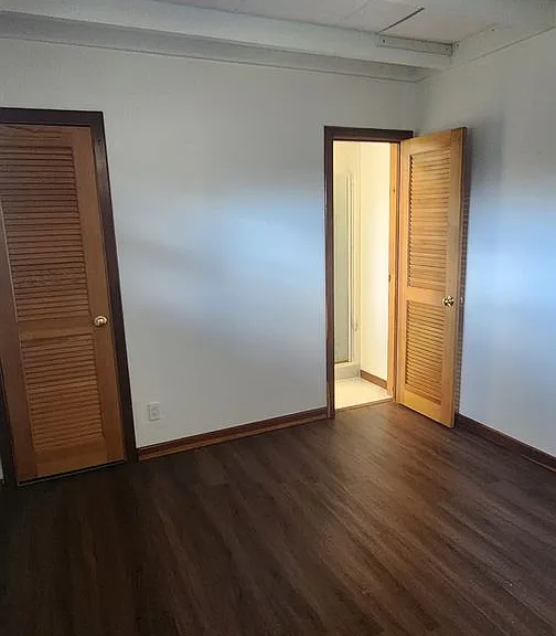 485 N Shore Dr — Photo 32