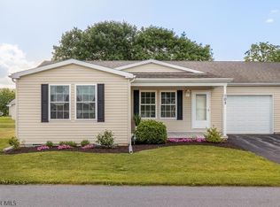 103 Lily Pearl Dr, Hollidaysburg, PA 16648