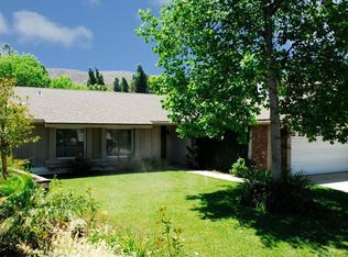 191 N Park View Dr, Oak Park, CA 91377