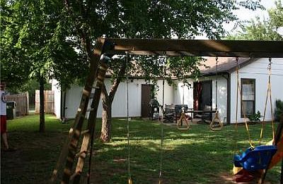 2nd image of 2208 Twisted Oak Dr