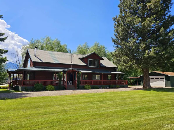 121 S Saint Charles Rd, Salmon, ID 83467