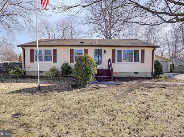 4929 Aspen St, Shady Side, MD 20764