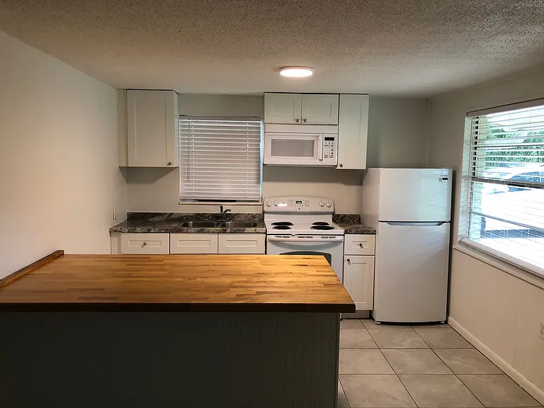 6903 W Cyrus St #6903 — Photo 1