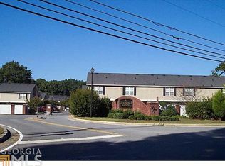 73 Point Place Dr, Cartersville, GA 30120