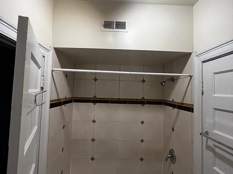 3108 Patterson Ave #2 — Photo 5