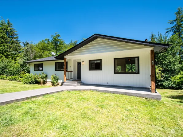 177 Dublin Drive, Castle Rock, WA 98611