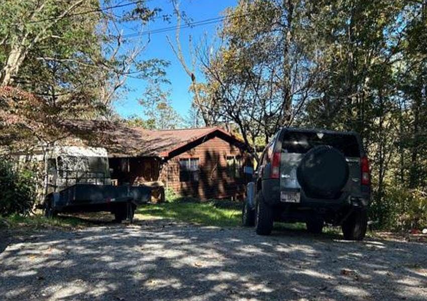 1st image of 3487 Covemont Ln