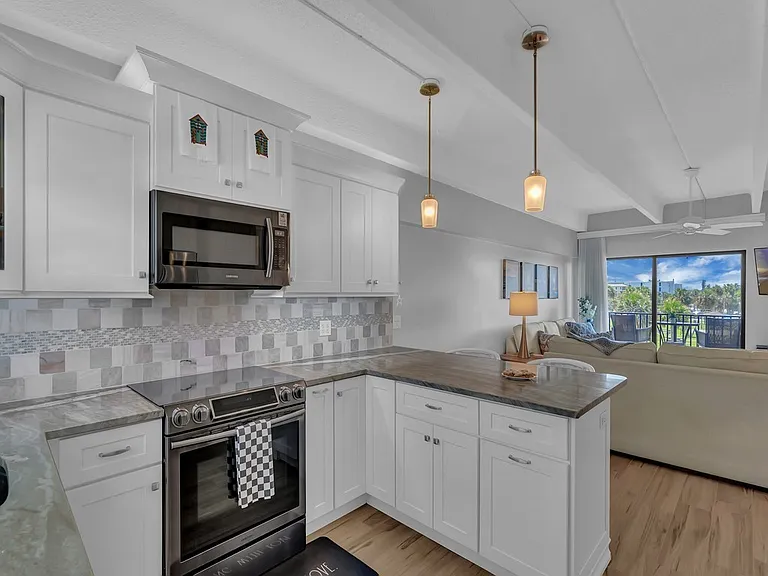 4400 Highway A1A #11 — Photo 12