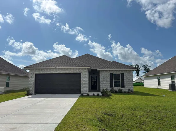 324 Settlers Run Dr, Thibodaux, LA 70301