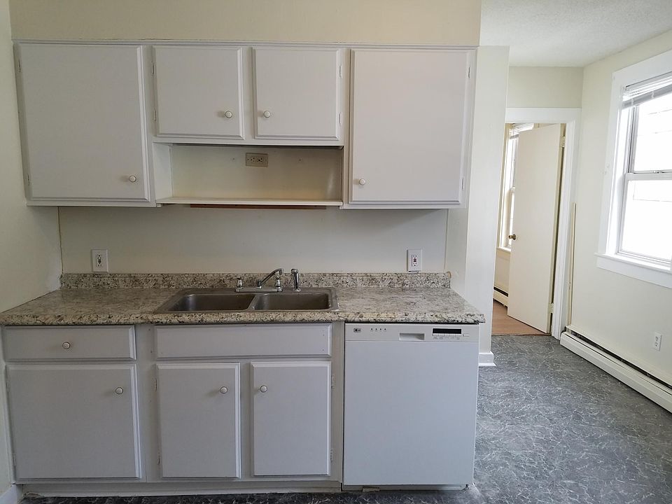 1st image of 16 Morrison St