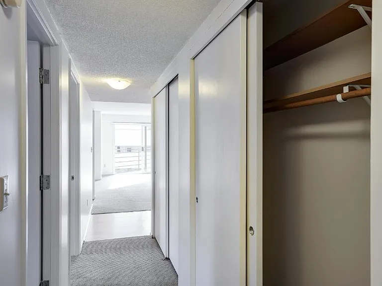 121 Washington Ave S #1102 — Photo 19