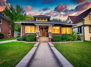 453 Palace St, Aurora, IL 60506