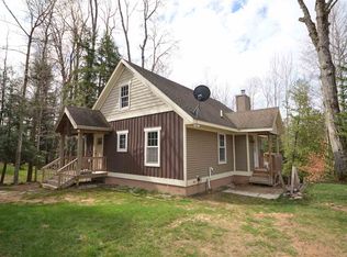 1075 Forest Ridge Trl, Charlevoix, MI 49720