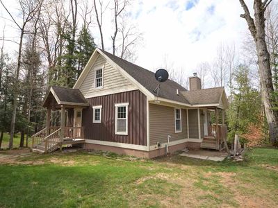 1075 Forest Ridge Trl, Charlevoix, MI, 49720