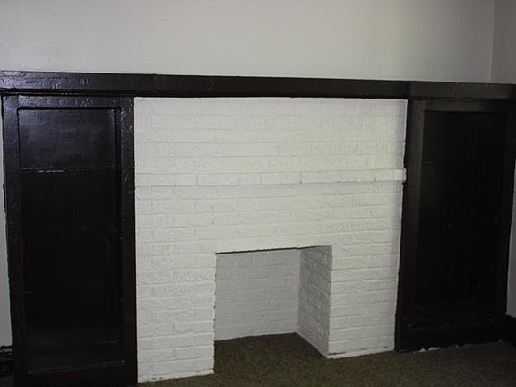 4th image of 2551 W 62nd St #1