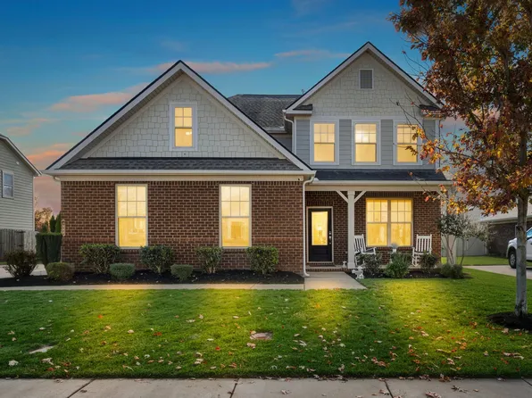 4909 Kingdom Dr, Murfreesboro, TN 37128