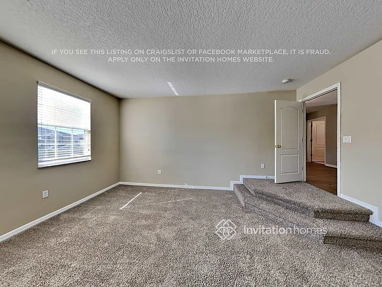 17745 Ayrshire Blvd — Photo 8